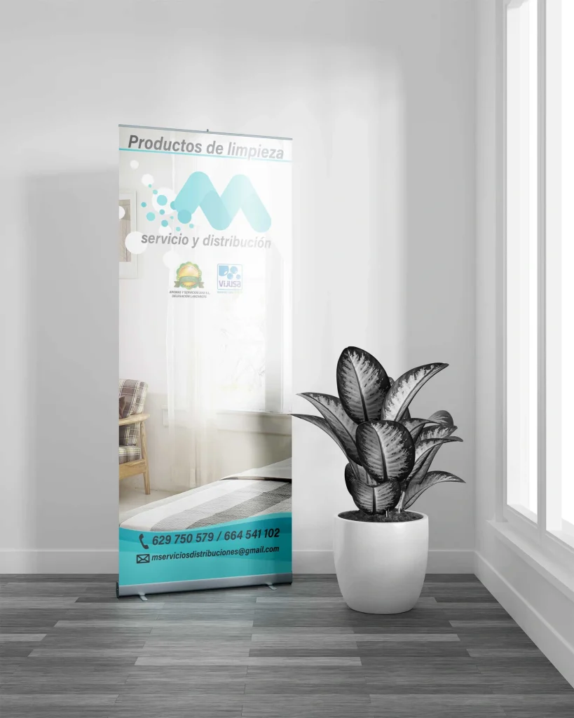 Montero · Servicio y distribución · Diseño de roll-up